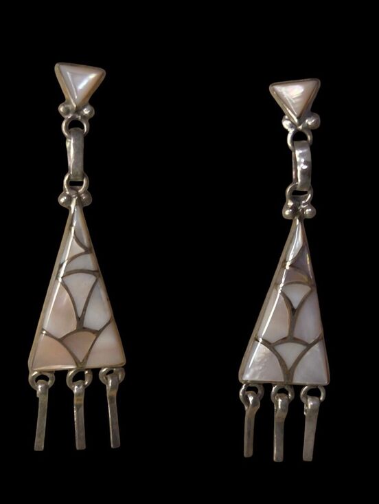 Unbranded Jewelry - Vintage .925 Sterling Silver Pink Mother-of-Pearl Triangle Drop Earrings